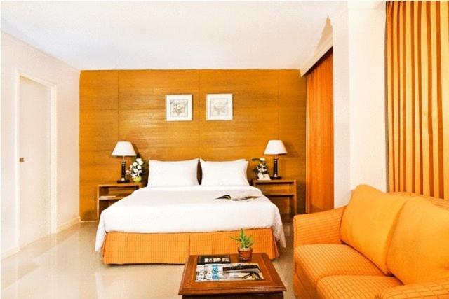 White Orchid Hotel Bangkok Bagian luar foto