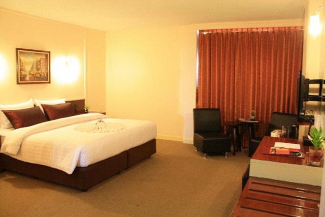 White Orchid Hotel Bangkok Bagian luar foto